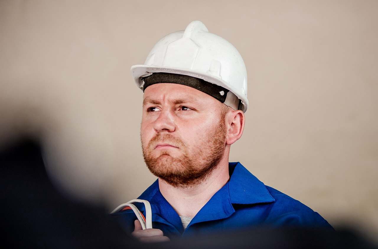 Aos 38 anos, Renato Cerutti carrega uma história marcada por dor, fé, perdas e recomeços. Há exatamente 10 anos, sua vida mudou de forma brusca após fortes dores o levarem repetidas vezes à UPA. Somente depois de insistir por exames veio o diagnóstico que ninguém espera ouvir: um tumor maligno e a necessidade de cirurgia urgente.