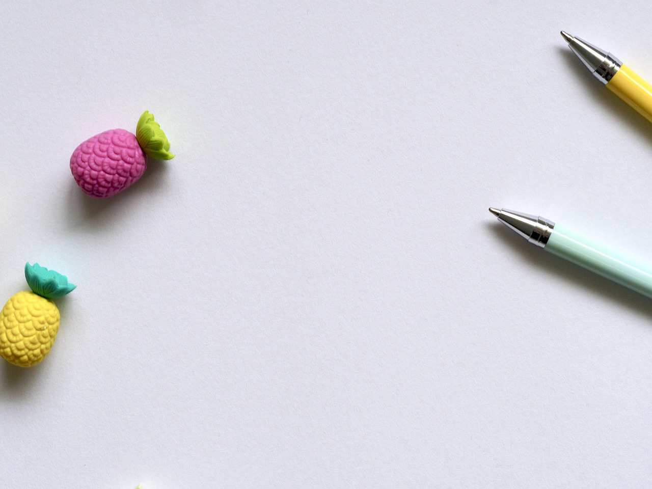 Cuidados com unhas e cabelos